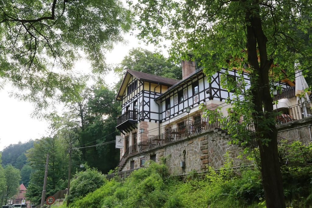 Hotel Waldhaeusel Bad Schandau Exterior photo